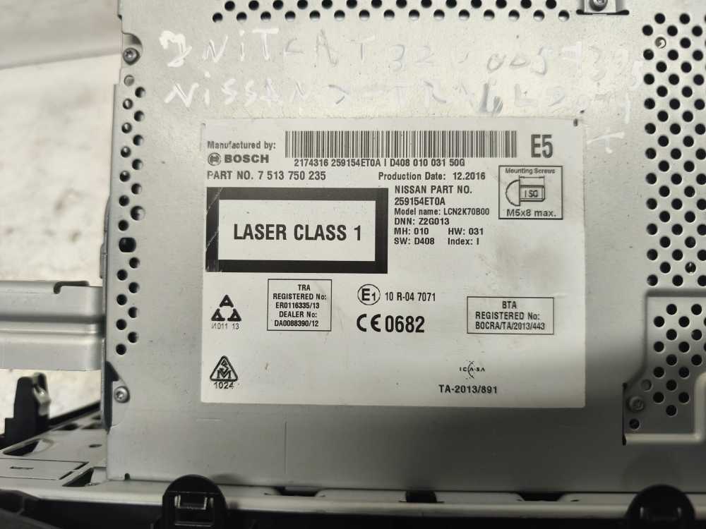 RADIO GPS NISSAN - Vue 3